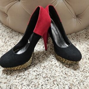 JustFab Leopard Print Platform Heels 👠